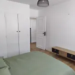 T4 Coeur De Ville, A Deux Pas De La - 3 *