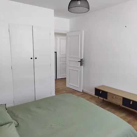 T4 Coeur De Ville, A Deux Pas De La - 3 *